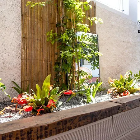 Izzys Place By Escape To Madeira