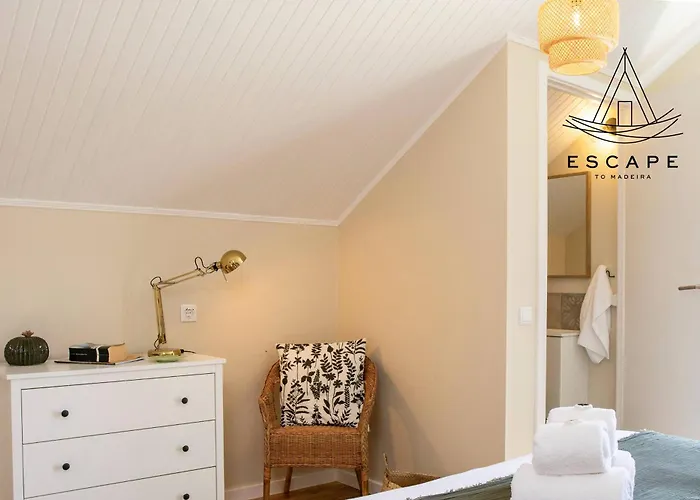 Izzys Place By Escape To Madeira